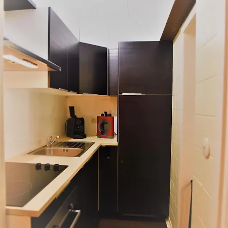 1 A Partir De 35 Euros Par Nuit A *