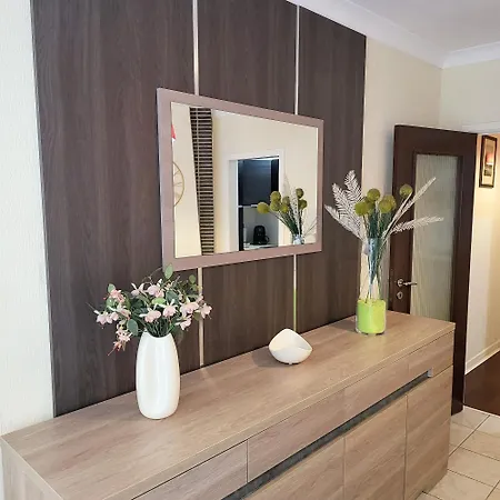 Apartman 1 A Partir De 35 Euros Par Nuit A *